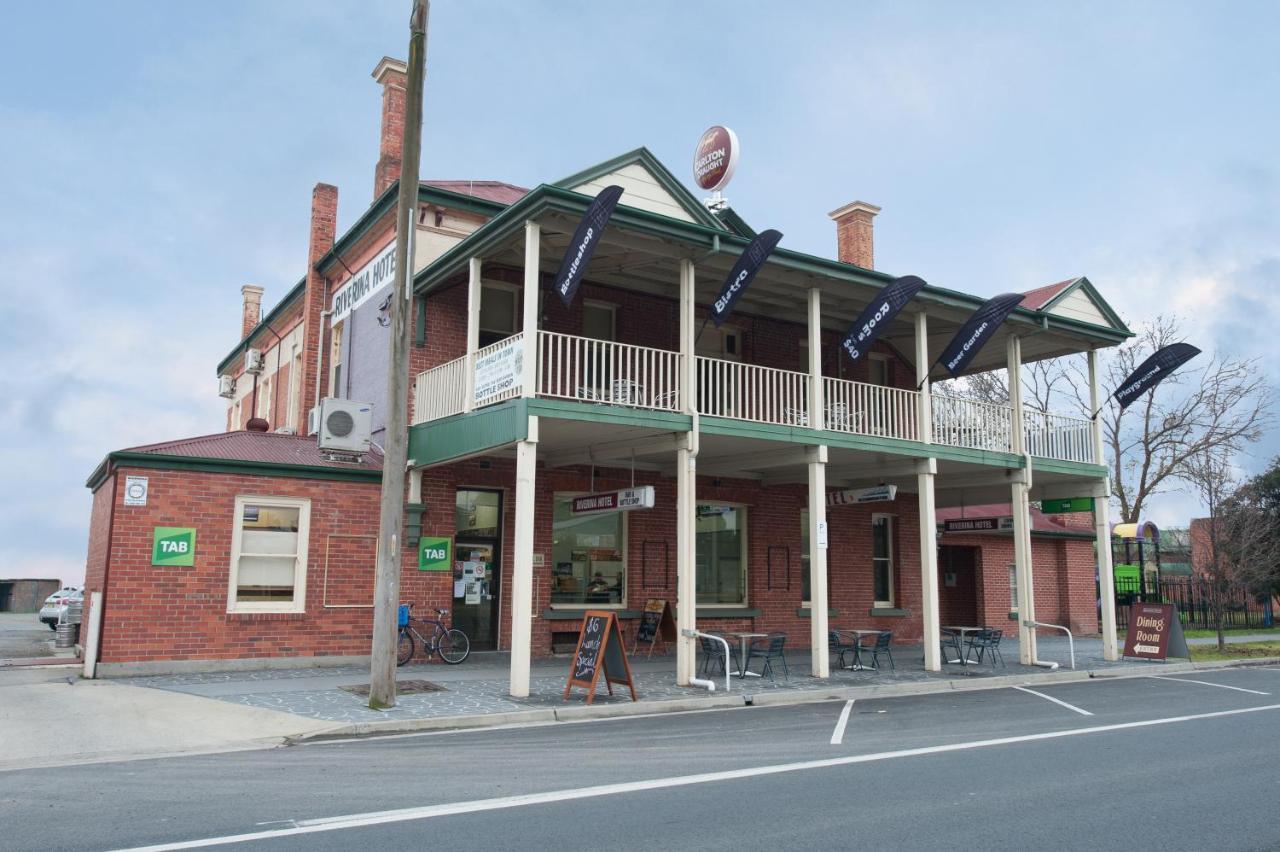 Riverina Hotel Holbrook Bagian luar foto
