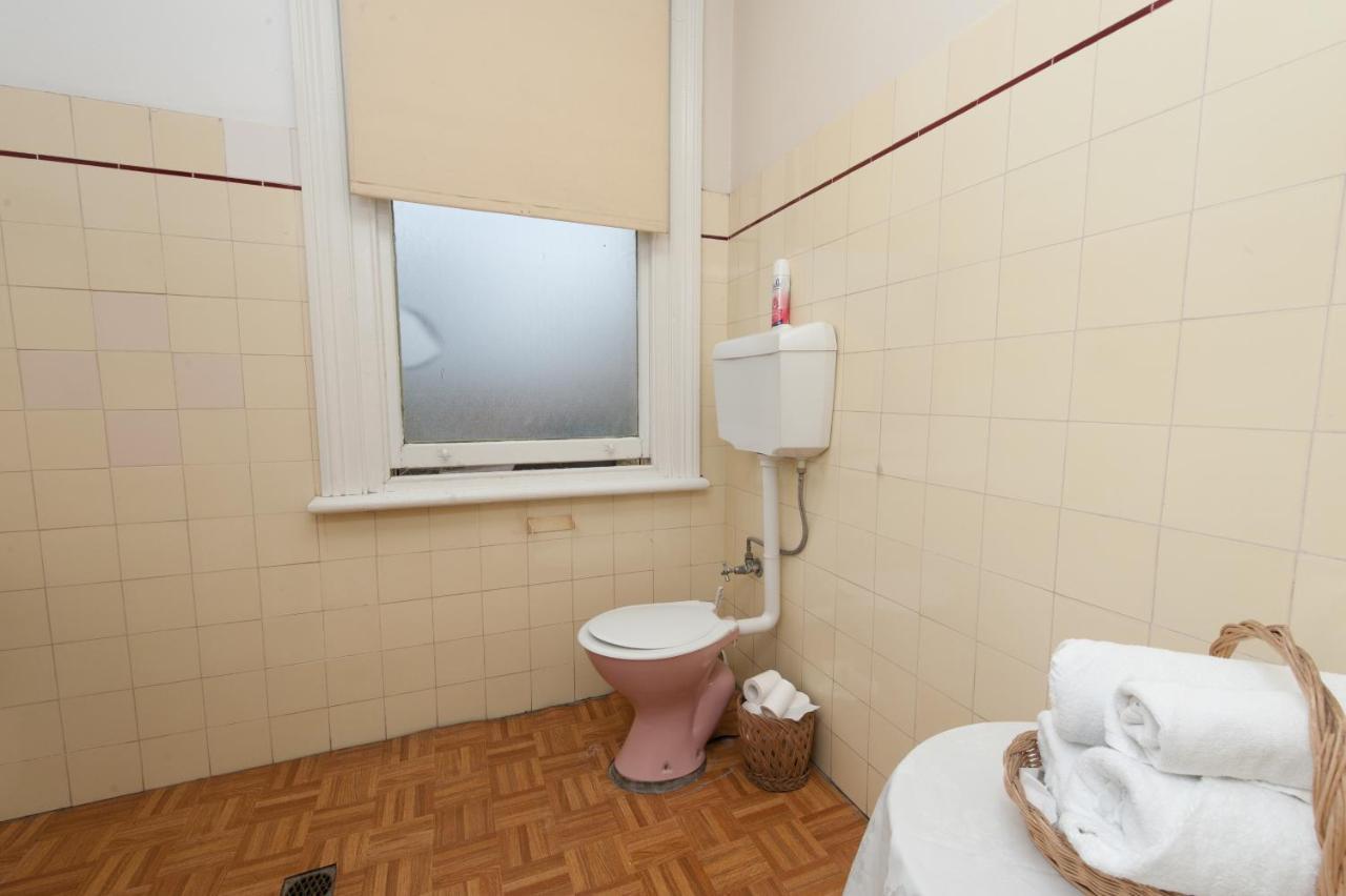 Riverina Hotel Holbrook Bagian luar foto